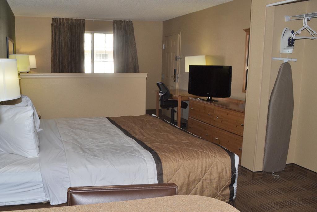 Extended America Select - Atlanta - Perimeter - Hammond Drive 2*